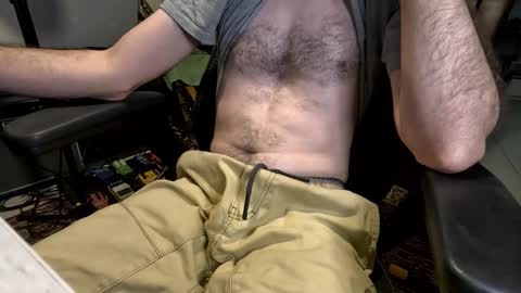 Snapshot of stevie_grey chatting on October 2025 09:29:01 AM stevie_grey online show from October 2025 09:29:01 AM