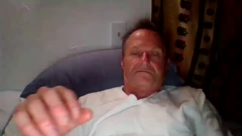 steviehard7 online show from October 2025 07:09:02 AM