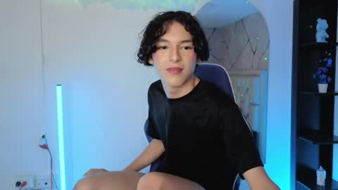 Snapshot of sthepanodimonaco chatting on May 2026 05:04:01 AM Sthepano online show from May 2026 05:04:01 AM