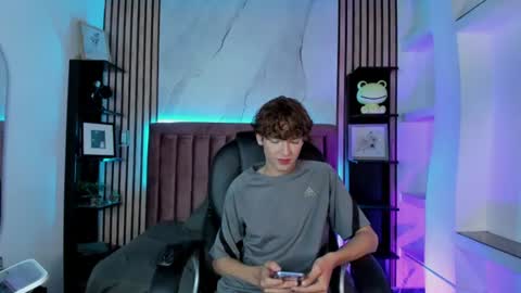 Sthepano  online show from July 2026 03:38:01 AM