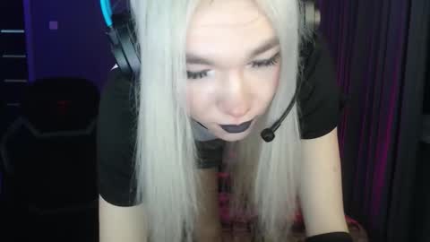 Steve online show from November 2025 05:23:02 PM