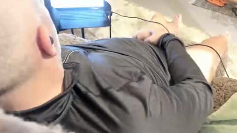 Steeg online show from December 2025 04:25:01 PM