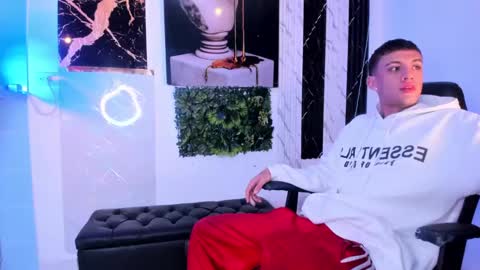 Stiven  brendan online show from December 2024 06:22:02 AM