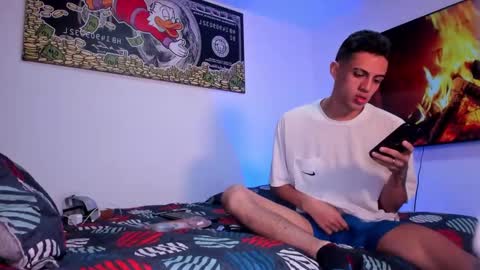 Stiven  brendan online show from December 2024 09:00:01 AM