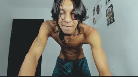 Stiven Mystic online show from February 2025 04:09:02 PM