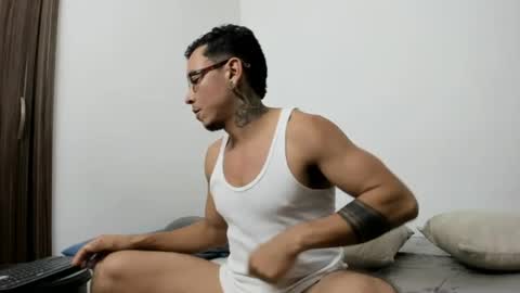 stiven_trainer online show from June 2026 05:12:01 AM