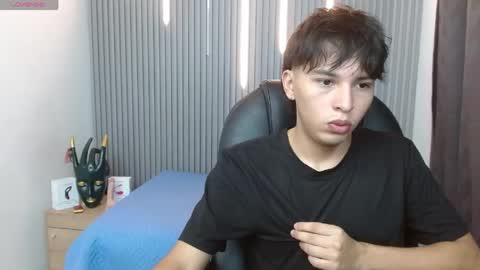 Stiwen online show from April 2026 03:16:01 PM