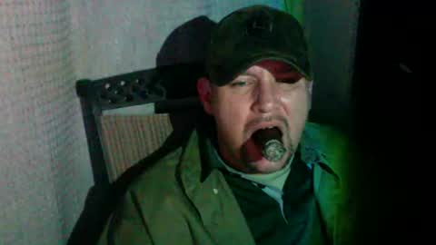 Snapshot of stogiestud69 chatting on September 2025 09:58:01 AM stogiestudcountryboy online show from September 2025 09:58:01 AM