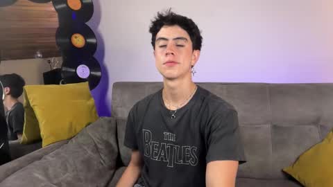 Snapshot of stolas_ying chatting on February 2026 11:14:01 PM Stolas online show from February 2026 11:14:01 PM