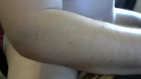 Snapshot of stoutvirman chatting on October 2025 10:55:01 AM TeaseBeast online show from October 2025 10:55:01 AM