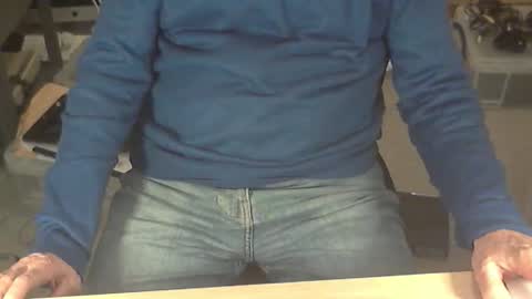 Snapshot of str8_dave chatting on November 2025 09:57:02 PM Dave online show from November 2025 09:57:02 PM