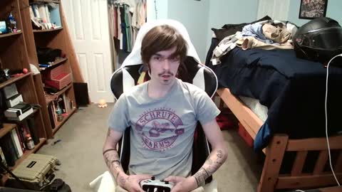 Snapshot of str8whiteboy21 chatting on January 2025 03:44:01 PM str8whiteboy21 online show from January 2025 03:44:01 PM