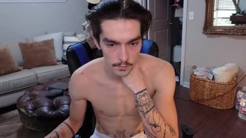 Snapshot of str8whiteboy21 chatting on September 2025 05:23:02 PM str8whiteboy21 online show from September 2025 05:23:02 PM