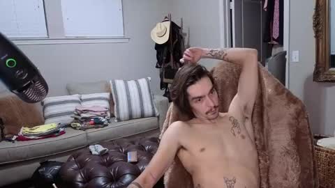 Snapshot of str8whiteboy21 chatting on September 2025 07:36:01 AM str8whiteboy21 online show from September 2025 07:36:01 AM