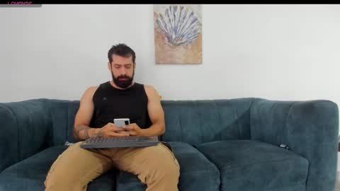 straight__friends online show from October 2025 02:27:02 PM