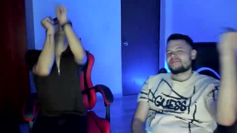 straight_boys_hornys online show from December 2025 11:26:02 AM