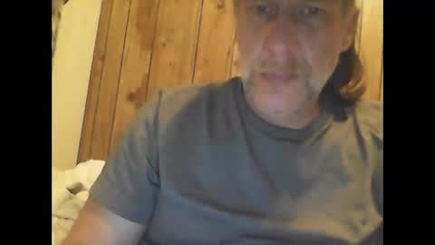 Snapshot of straightmaletouse chatting on April 2026 05:10:01 AM straightmaletouse online show from April 2026 05:10:01 AM