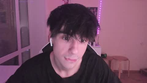 Ray online show from December 2024 12:16:01 AM