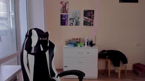 Ray online show from February 2025 01:19:01 PM