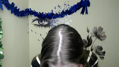 Amalia online show from January 2025 01:00:01 PM