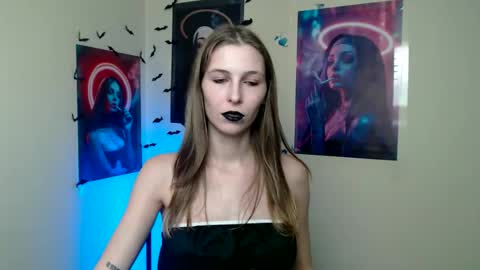 Amalia online show from October 2025 01:23:02 PM