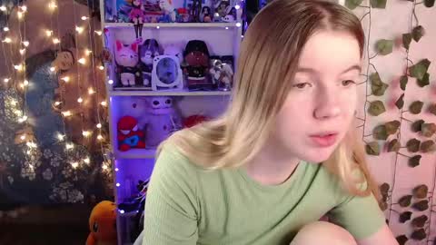 Juli online show from February 2025 02:09:02 AM