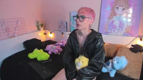 Snapshot of strawberry_kitty_ chatting on October 2025 04:57:02 AM strawberry_kitty_ online show from October 2025 04:57:02 AM