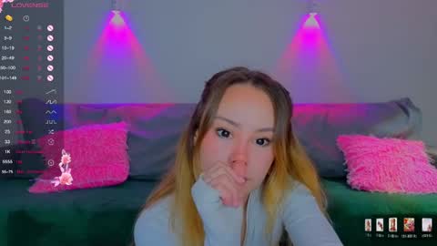Tati and Lola online show from May 2026 04:43:01 AM