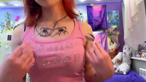 Snapshot of strawberrysmack chatting on June 2026 03:58:02 PM Rose online show from June 2026 03:58:02 PM