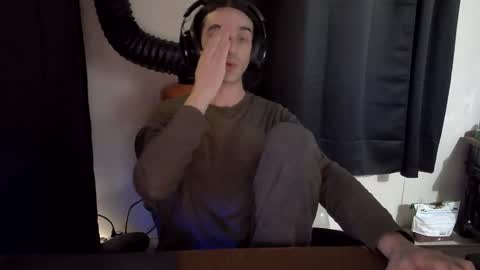 stringgreens777 online show from January 2026 01:14:01 PM