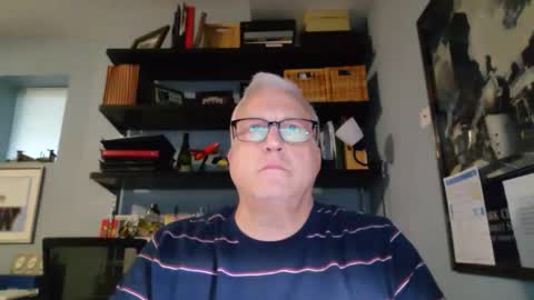 Snapshot of strkgforyou chatting on October 2025 03:12:02 PM Stroking For You online show from October 2025 03:12:02 PM