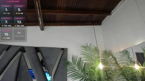 Alexa   online show from December 2025 10:52:02 AM