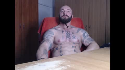 StrongIvan online show from November 2025 05:35:01 AM