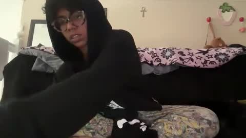 Snapshot of strrwberry chatting on October 2025 05:14:02 PM strrwberry online show from October 2025 05:14:02 PM