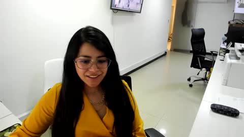 studcb_ online show from January 2025 09:14:02 PM