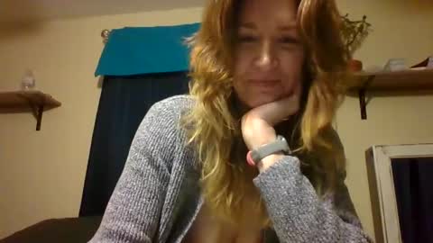 Snapshot of sub4you69brat chatting on January 2025 05:31:01 AM sub4you69brat online show from January 2025 05:31:01 AM