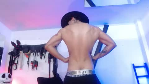 Snapshot of subarashi_ishi69 chatting on October 2025 07:11:02 PM subarashi_ishi69 online show from October 2025 07:11:02 PM