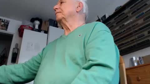 Snapshot of subibuns chatting on January 2025 12:29:01 PM Marcel online show from January 2025 12:29:01 PM