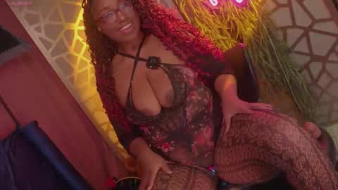 Succubus RoseMilk online show from February 2026 01:47:02 AM