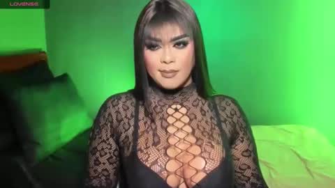 JADE ELYSE online show from November 2025 07:04:02 PM