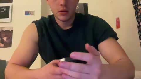 Snapshot of suckit_and_see chatting on February 2026 07:20:01 PM suckit_and_see online show from February 2026 07:20:01 PM