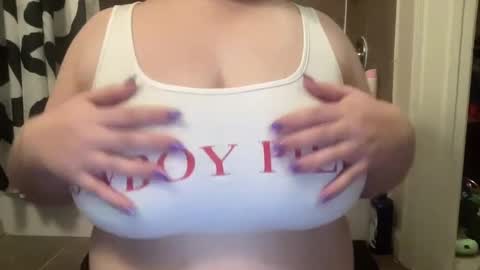 Snapshot of sugarbabeepay18 chatting on February 2025 08:19:01 PM sugarbabeepay18 online show from February 2025 08:19:01 PM