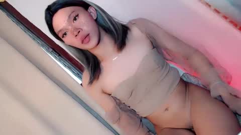 Snapshot of sugarxbaby_ chatting on February 2025 05:53:02 AM LoveSugar online show from February 2025 05:53:02 AM