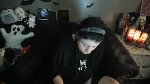 Sugary online show from December 2025 06:47:01 PM