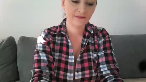 SugarYas online show from February 2025 09:31:01 AM