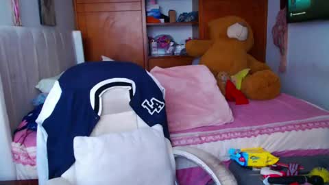 Cami   Back in 2 hours online show from February 2025 10:11:01 PM