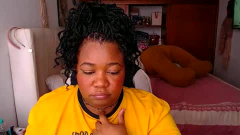Snapshot of suggarbaby1 chatting on April 2026 06:16:01 PM Cami Back in 2 hours online show from April 2026 06:16:01 PM