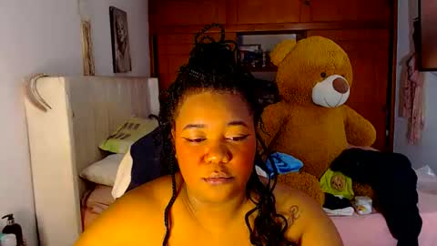 Snapshot of suggarbaby1 chatting on May 2026 04:39:02 AM Cami Back in 2 hours online show from May 2026 04:39:02 AM