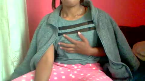 Snapshot of sukietalore chatting on May 2026 04:21:02 AM SukieTalore online show from May 2026 04:21:02 AM