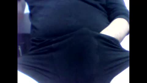 Snapshot of suleyman38 chatting on October 2025 03:11:01 PM suleyman38 online show from October 2025 03:11:01 PM